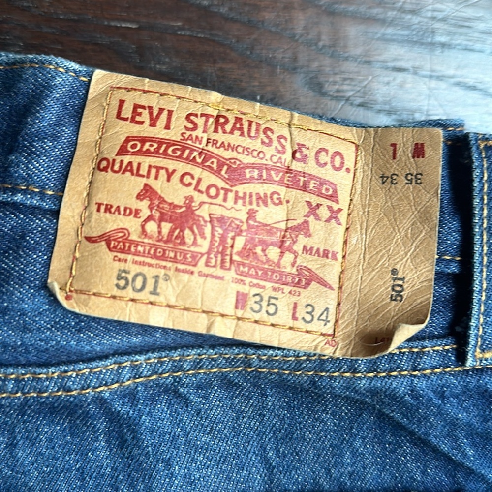 Vintage 80’s-90’s Levi 501 Jeans - Picture 2 of 6